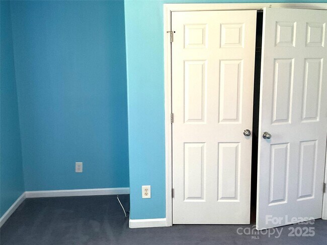 Building Photo - 2700 Moose Gantt Trail