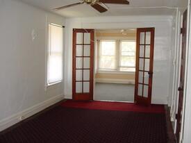 Building Photo - 1840 2nd Ave N