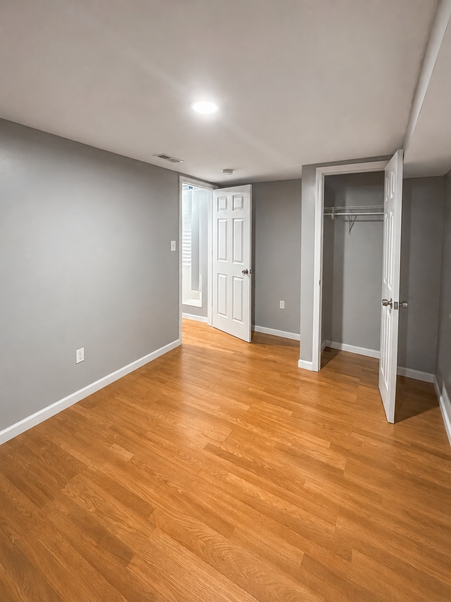 Building Photo - Beautifully Updated 3 Bedroom Home with Finished Basement