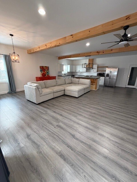 Building Photo - 124 Guy Cothran Rd