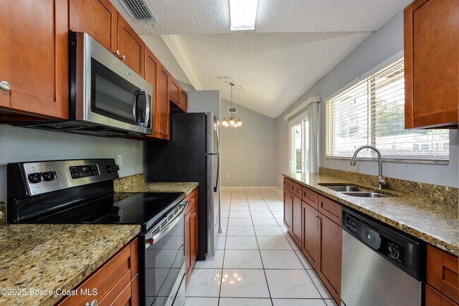 Building Photo - 2097 Fallon Blvd NE