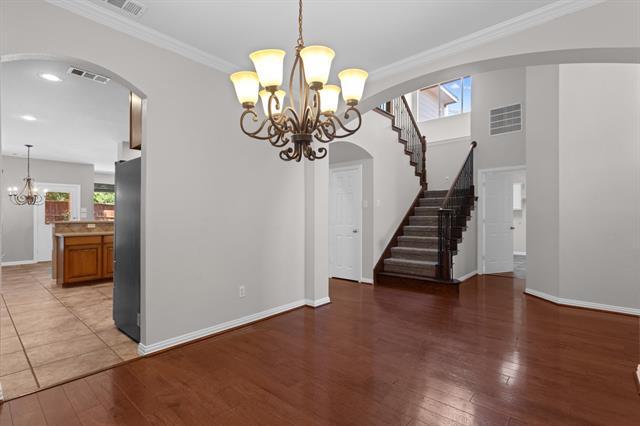 Building Photo - 1441 Golf Club Dr