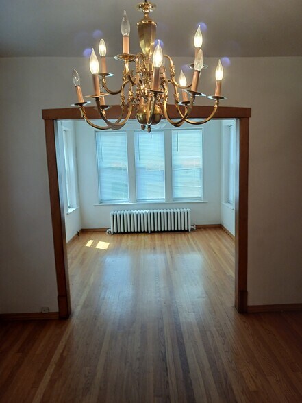 Living Room - 5902 W Wilson Ave