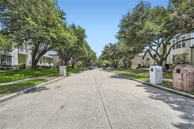 Building Photo - 5981 Tipperary Dr