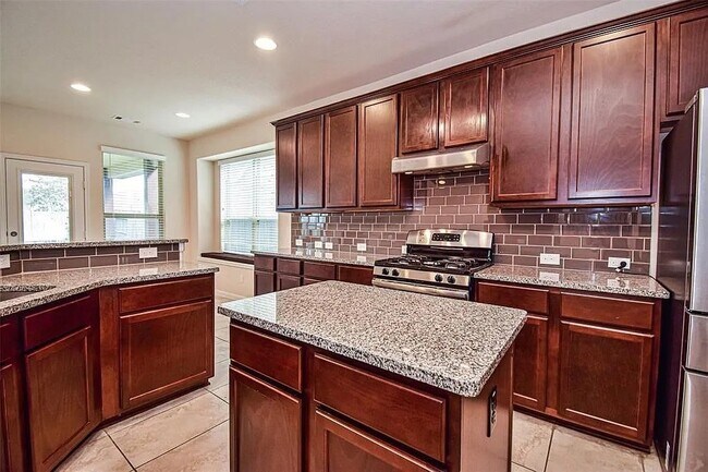 Building Photo - 17626 Sauki Ln