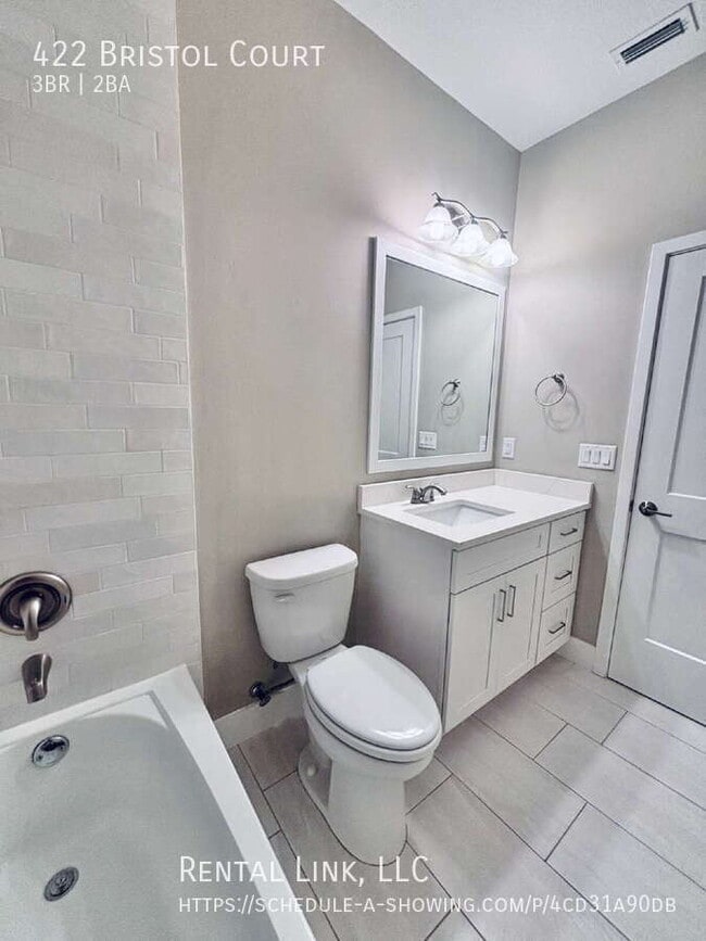 Building Photo - 422 Bristol Ct