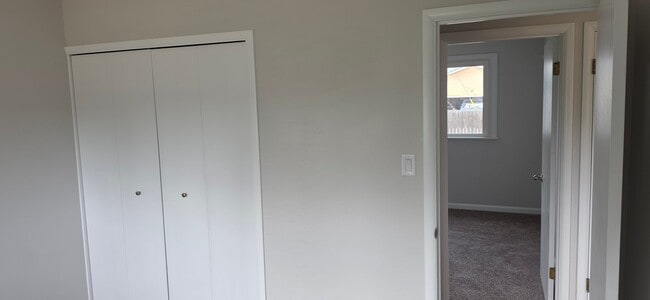 Building Photo - 2898 Merry Ln