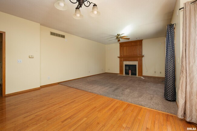 Building Photo - 4005 Raleigh Ave