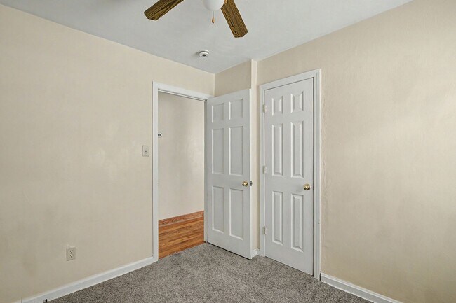 Building Photo - Call Sabrina Thomas at 757-767-0767 for more information