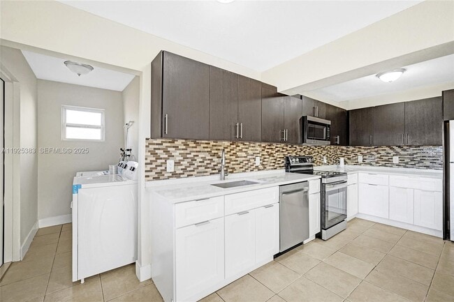 Building Photo - 1777 NW 34th Ave