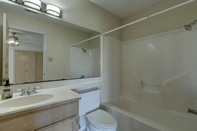Building Photo - 7126 Windbrook Ln
