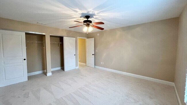 Building Photo - Stunning Cumming Executive Home, Hand Scraped Hardwoods, Custom Upgrades!