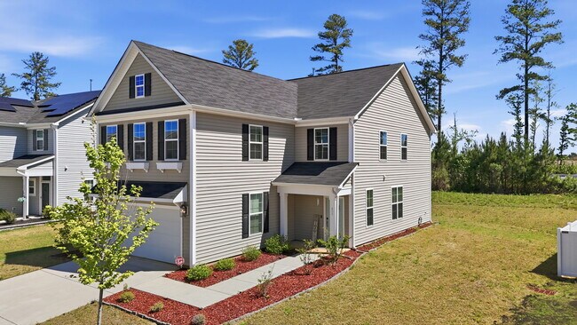 Building Photo - 450 Hawksbill Dr