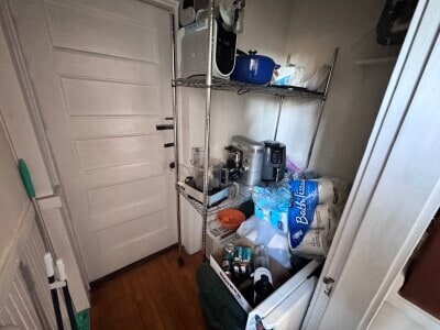 Building Photo - 9 Centre St