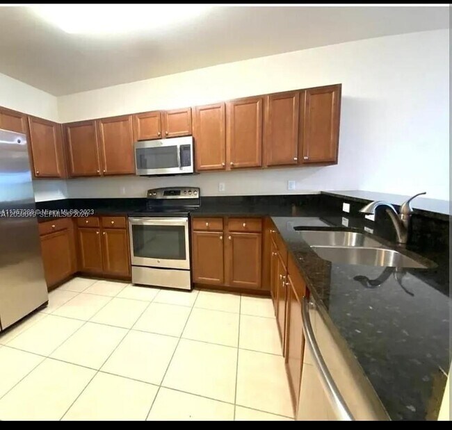 Building Photo - 8930 NW 97th Ave