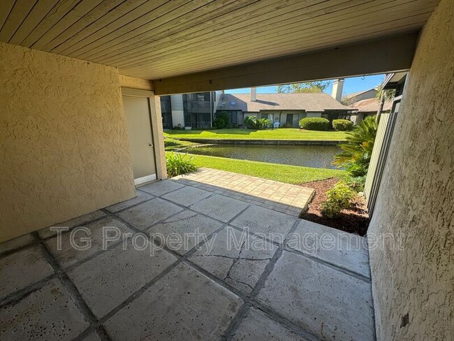 Building Photo - 239 Cranes Lake Dr