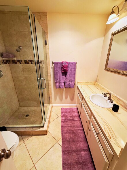 Building Photo - 5304 Los Coyotes Dr