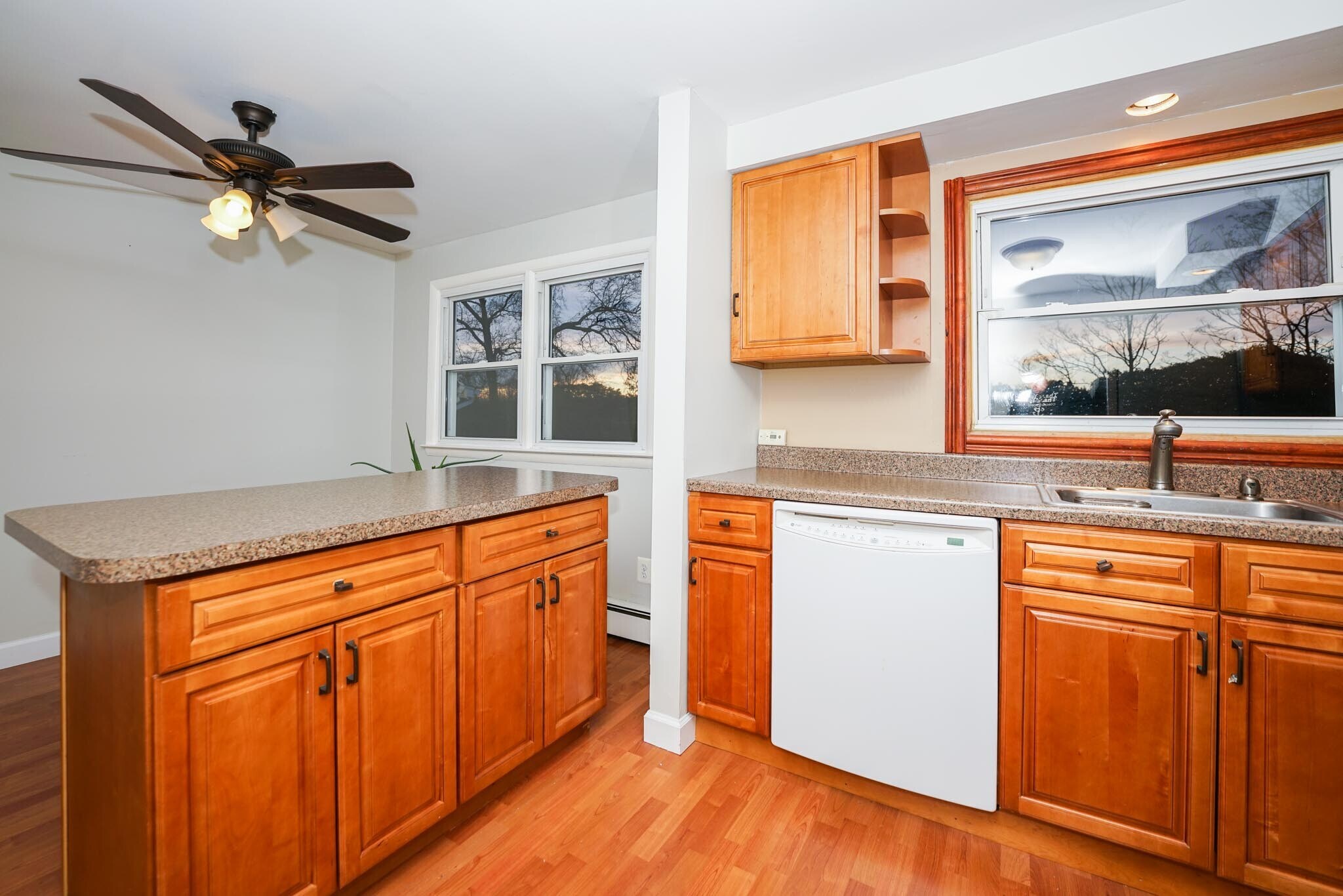 Kitchen island - 142 Maple Ave