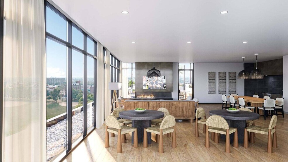 Building Photo - 600 W Chicago Ave