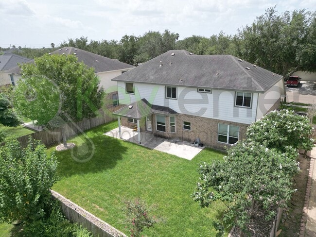 Building Photo - Beatutiful 5Bed/3Bath in Mcallen TX Now Av...