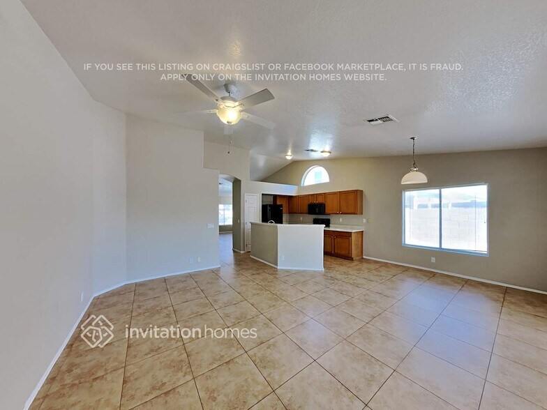Building Photo - 263 S Jesse St