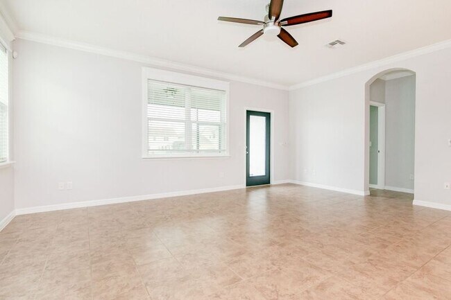 Building Photo - 15013 Egret Hammock Dr