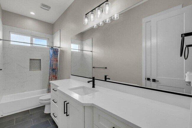 Building Photo - 4159 S 490 E