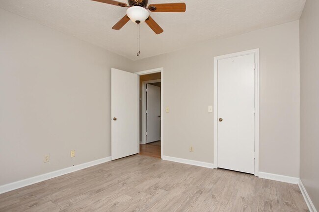 Building Photo - 3 Bed/2 Bath NEST in Beaver Run