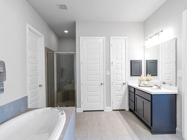 Building Photo - 4210 Haven Crest Ln