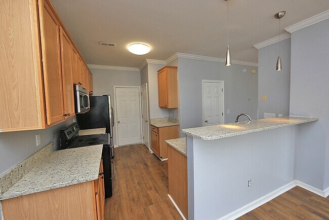 Building Photo - 3 Bedroom Detached Home in Desirable Delta...