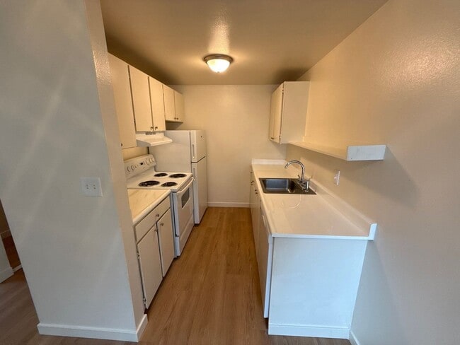 Building Photo - 271 Senate St NW