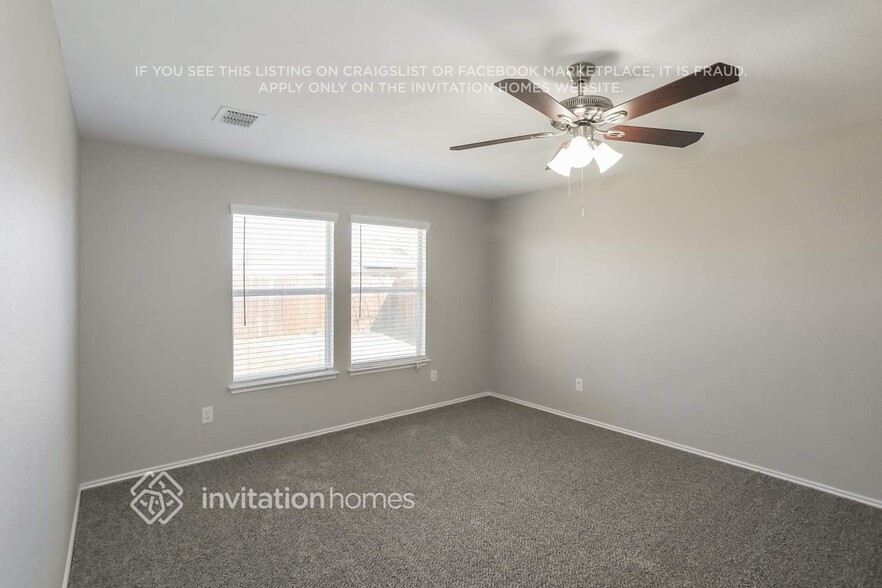 Building Photo - 212 Cedar Crest Dr