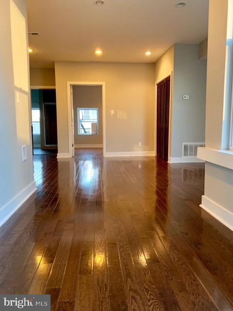 Building Photo - 723 Sansom St