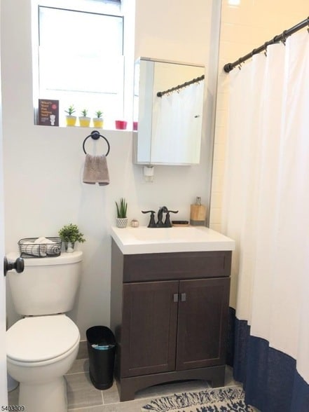 Building Photo - 81 Glenridge Ave