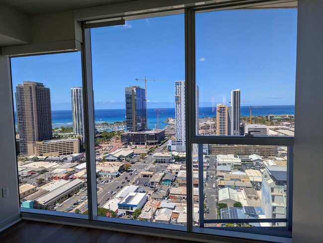 Building Photo - Sweeping Ocean Views at Symphony, 2 Bed, 2...