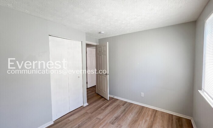 Building Photo - 2078 Kimber Trail