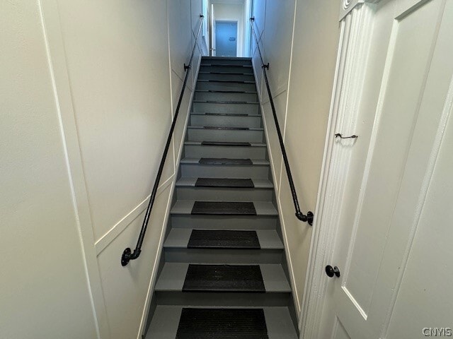 Building Photo - 6 Fountain St