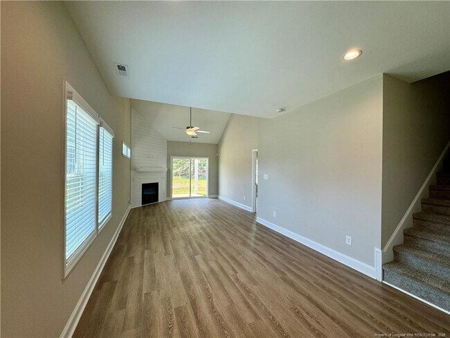 Building Photo - 1004 Kensington Park Rd