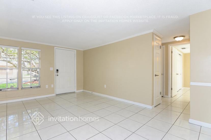 Building Photo - 3824 Sail Dr