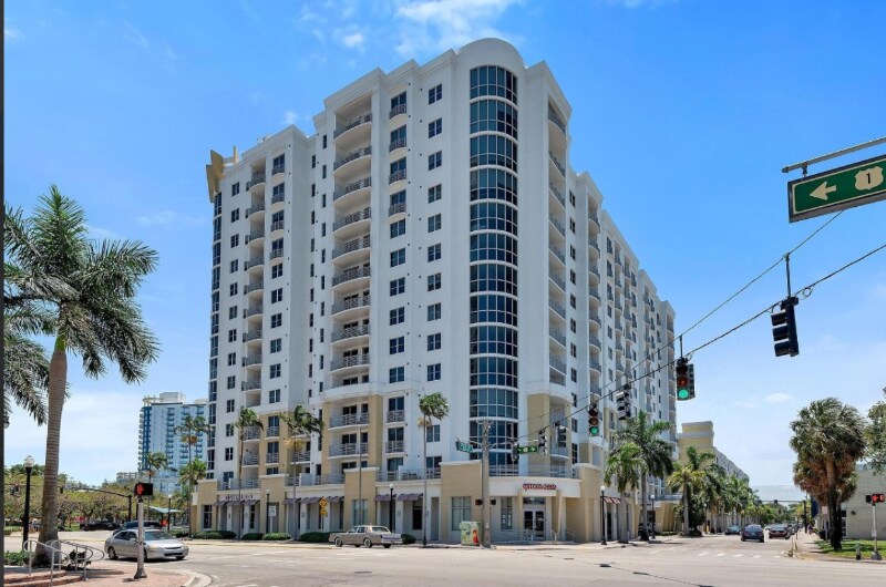 Building Photo - 1830 Radius Dr