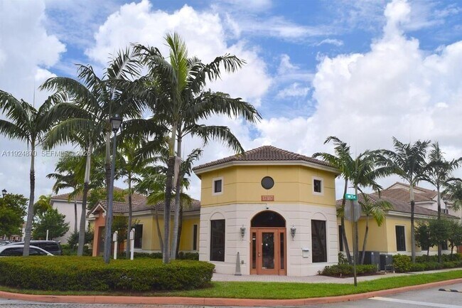 Building Photo - 17339 NW 7th Ave