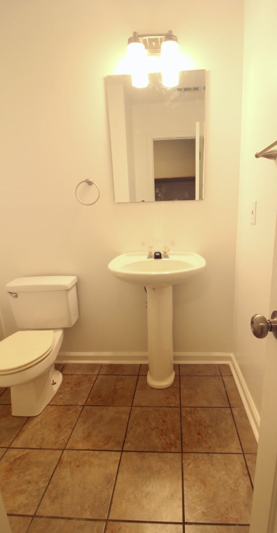 Building Photo - Great 3/2.5 East Durham Home with Fenced in Yard!