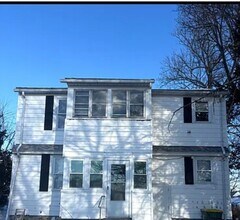 Building Photo - 111 Vail St