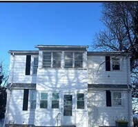 Building Photo - 111 Vail St