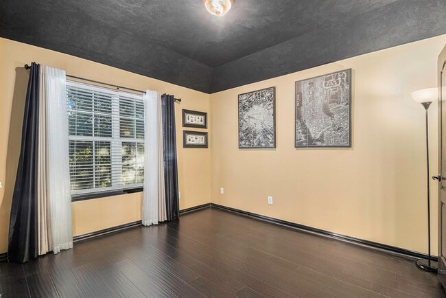 Building Photo - 4508 Biscayne Bend Ln
