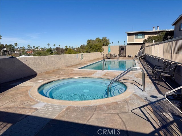 Building Photo - 511 Meyer Ln