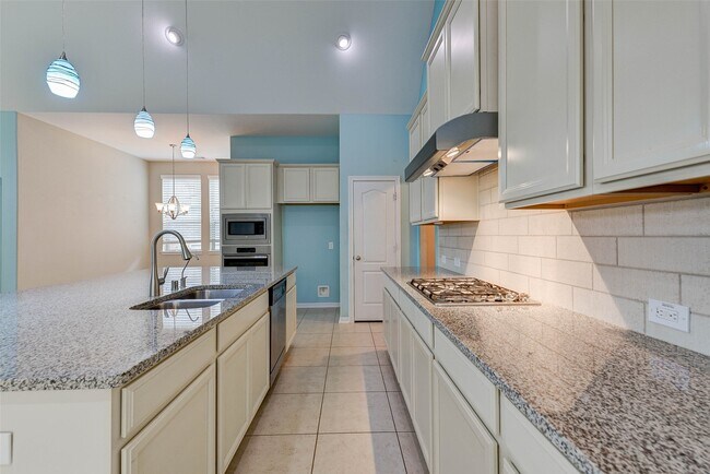 Building Photo - 2603 Deerwood Heights Ln
