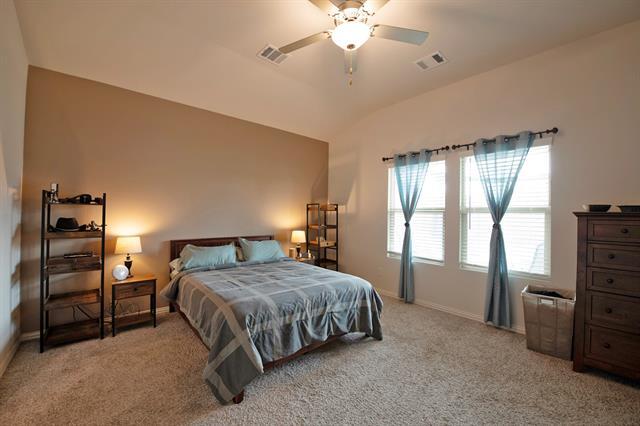 Building Photo - 1116 Blue Ridge Pl