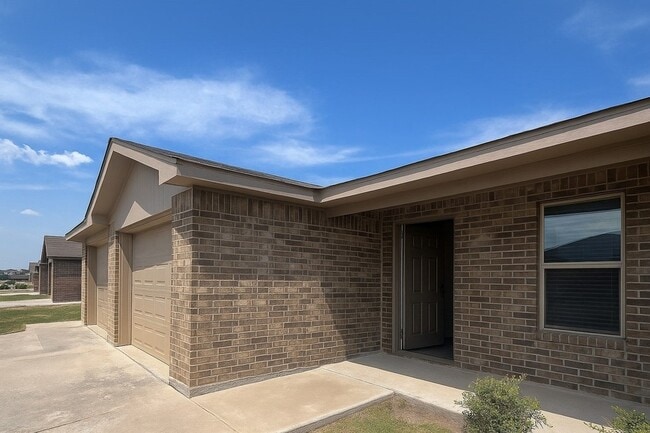Building Photo - 6015 Amelia Earhart Blvd