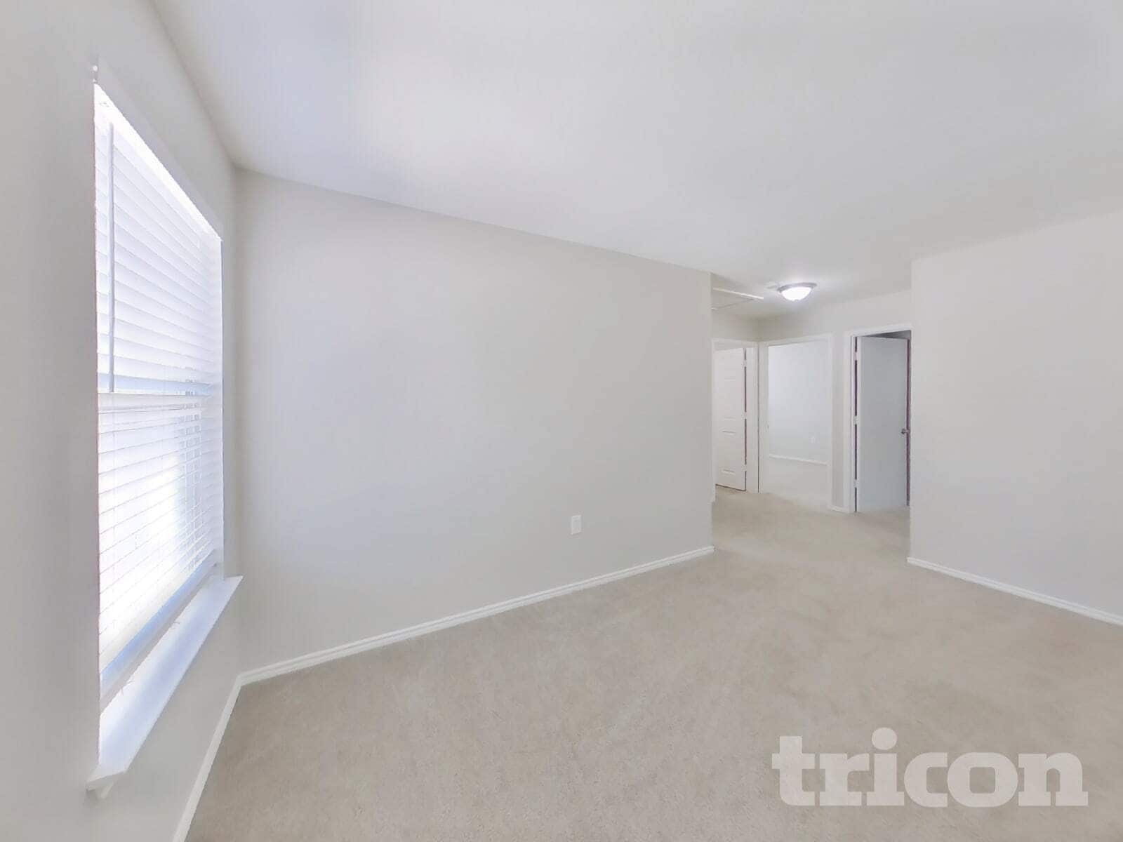 Building Photo - 6323 Cougar Village